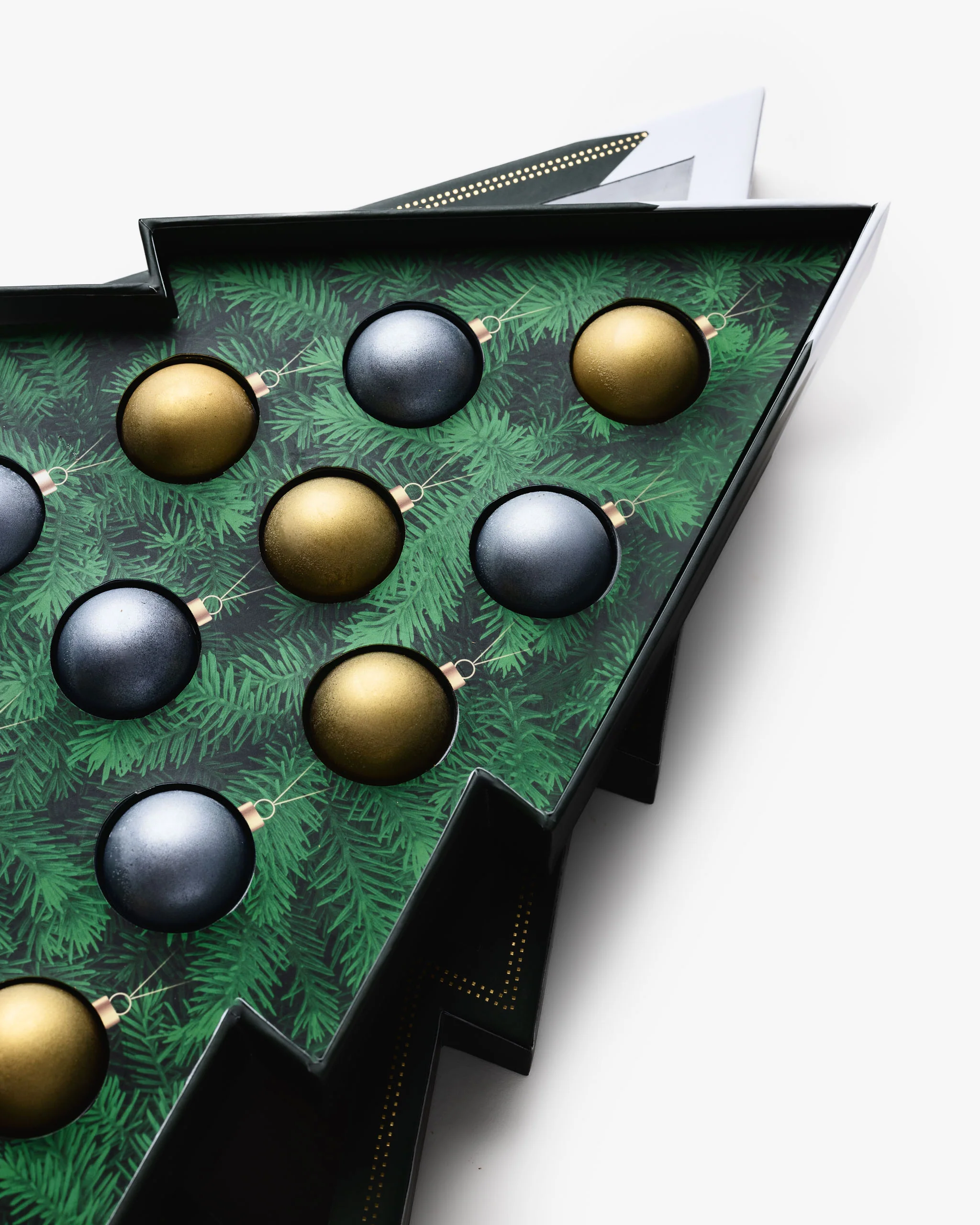 Chocolate Christmas Tree Gift Box with Edible Ornaments - Image 7